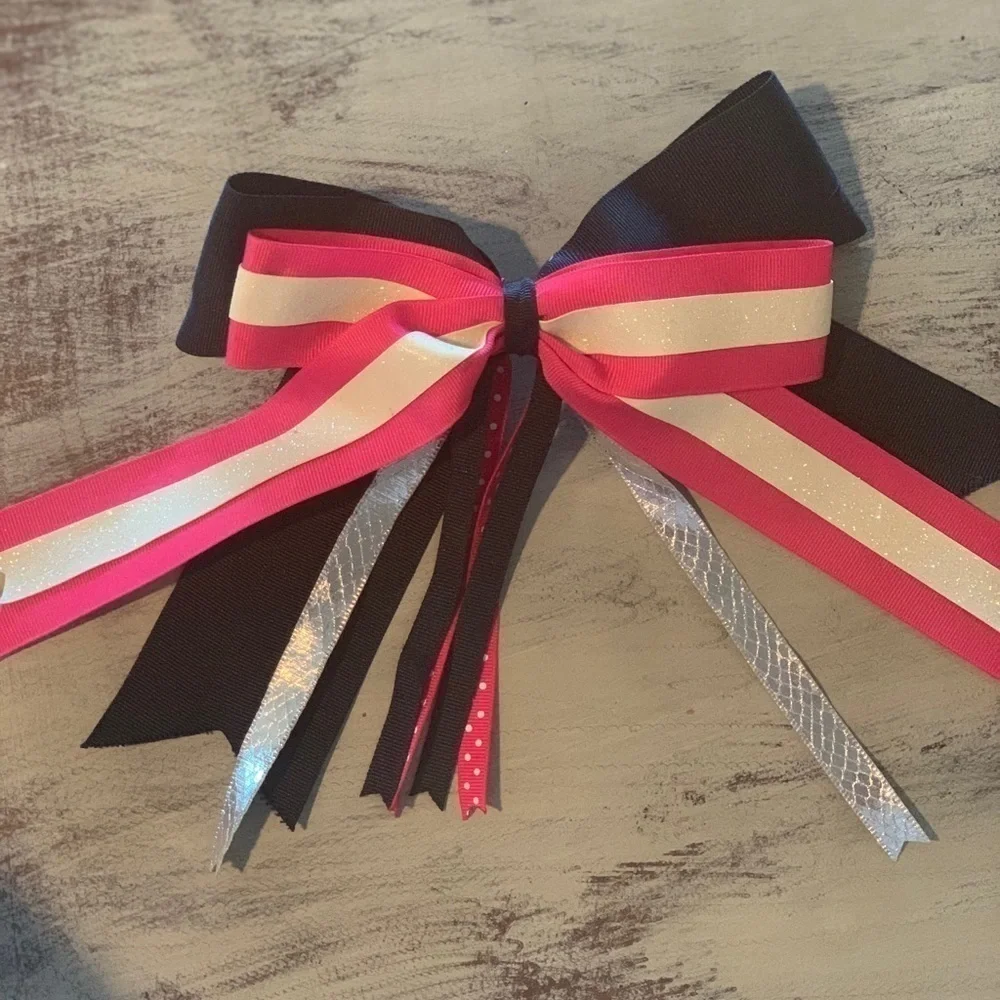 Set of Girls Custom Navy & Pink Bows.​​​​​​​​​